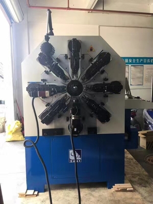 12 Äxte nockenlose CNC-Drahtfeder-Maschine mit Motor Japans Sanyo