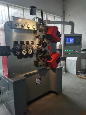 CNC-Springmaschine für das Spulen von 3,0 bis 8,0 mm 6 Achsen