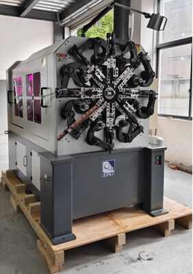Cam 4,0 mm CNC-Federherstellungsausrüstung Sanyo Motor CE ISO9001 Blue Systems