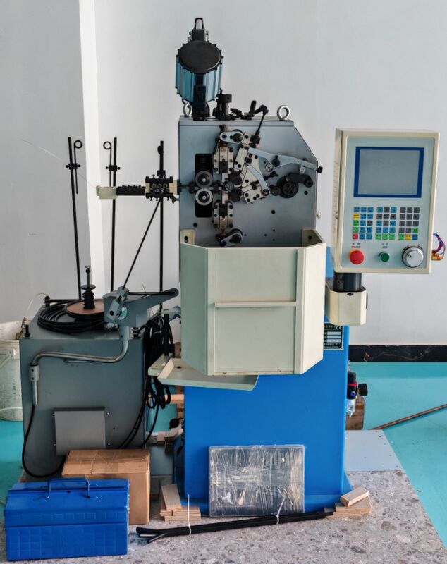 Einfache Operations-automatische Frühlings-Maschinen-multi Funktions mit dem 5,7 Zoll-Bedienfeld
